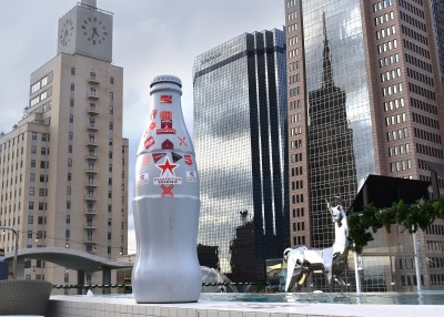 The Recognition Roadtrip Bottle lounges on the rooftop terrace of The Statler in Dallas on April 1, 2022. Overlooking St. Paul Street, the hotel’s terrace and pool lounge area is a popular location for tourists and Dallasites to enjoy food, drinks and incredible views of the city skyline.